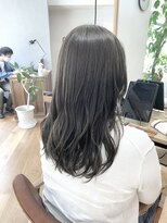 カレン 銀座(Karen)&nbsp;アッシュブラウン/ヘルシーロング/無造作パーマ［日比谷］