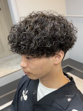 アビールブレ 新潟万代(ABEY LEVRAI) 新潟メンズパーマ　プードルパーマ　強めパーマ