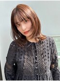 ベージュインナーカラーショートボブレイヤーミディアム前髪