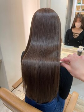 ジーナ 本八幡(Zina) 大人かわいい20代30代40代小顔ショコラベージュ Zina本八幡