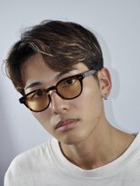 ヒロギンザ 上野店(HIRO GINZA)&nbsp;センターパート束感メッシュハイライトニュアンスツーブロ