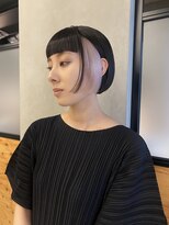 インナーカラーケアブリーチハイトーンカラー切りっぱなしボブ