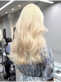 ホワイトベージュカラーダブルカラーグレージュカラーブリーチ