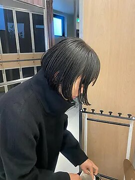 ヘアサロンガリカアオヤマ(hair salon Gallica aoyama) ショートボブにオリーブグレージュ