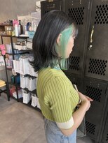 アチーブティルスマートサロン 豊川末広通店(achieve till Smart Salon)&nbsp;爽やかミントグリーンイヤリングカラーブリーチダブルカラー