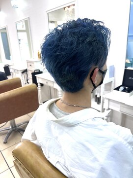 シャルティア(SHALLTIA) ハイトーン/ブリーチ/ネイビーブルー/クリアブルー/寒色系カラー