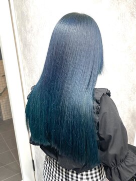 ワンズクロエ 原宿店(ONE's Chloe) くびれヘアアプリコットオレンジハイライトカラーブルーカラー