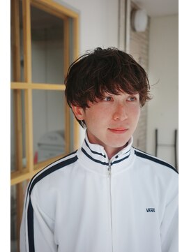 ロエ(loe) ニュアンスで動くルーズパーマ