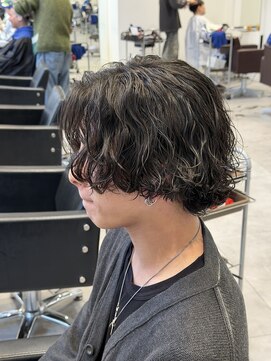 オーシャントーキョー 仙台(OCEAN TOKYO) 波巻きツイストスパイラルツーブロック刈り上げメンズパーマ