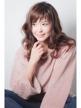 ララテラス(LaLa Terrace) 【LaLaTerrace】大人カジュアルほつれウェーブ　LaLaTerrace風