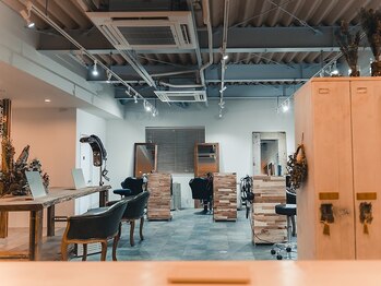 ガル(GALL)の写真/月曜営業・平日24時まで◇仕事終わりでも◎落ち着いたPrivate Salonで最高のSalonTimeを過ごす
