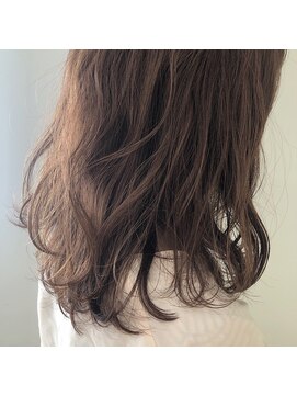 エミィ(emme) ゆるふわウェーブ×セミディ［立川/立川駅/立川南口/髪質改善］