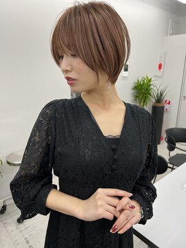 ジルブラン 錦糸町(JIL BLAN) 大人可愛い丸みショート×脱白髪染めハイライトオージュアTr