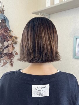 KMR 切りっぱなしボブ