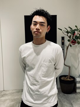 ノイ(noi) 髪型　メンズ　ショート　爽やか　刈り上げ