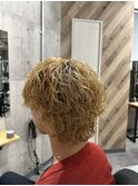 波巻きスパイラルパーマウルフ名古屋栄メンズヘアカットブリーチ