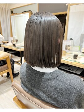 キャンバス バイ ネオリーブ 横浜西口(Canvas by neo.) 丸みボブ ミニボブ 切りっぱなしボブ