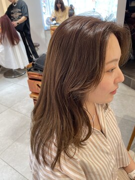 キャンバス バイ ネオリーブ 横浜西口(Canvas by neo.) ロングレイヤー 透け感カラー ベージュ【miku】