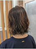 パーマ　髪質改善　艶髪　ミディアムレイヤー　学割24