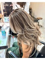 ブレンド 渋谷(BLend)&nbsp;前髪アンブレラカラーこなれミディイメチェンウェーブパーマ
