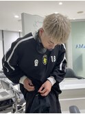 ブロンドショート/スパイキーショート