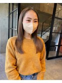 サンドベージュ×艶髪ストレート