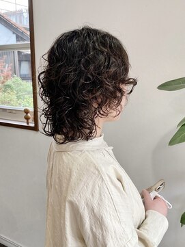 オンカン(onkan) ウルフパーマ/髪質改善/白髪ぼかし/レイヤー