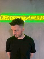 グリーディーフォックス 代々木(Greedy FOX)&nbsp;波巻き/ハイライト/マッシュパーマ/ウルフ[シェービング]