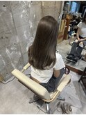 ブリーチありオリーブグレージュ