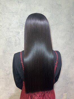 エスト(est)の写真/美髪ケアに特化した”est”のハイクラスな施術で、自慢のうるツヤストレートが叶う♪