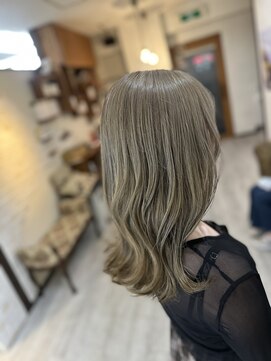 グレージュ/ケアカラー