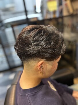 バーバーブロス(BAR BER bro's) フェザーパーマ！/浦安/バーバー/メンズ