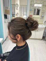 ホワイト 久屋大通店(White)&nbsp;スピードヘアセット5番