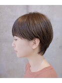 ショートボブ