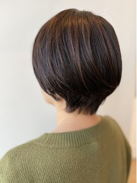 カザック(kazak) ショートボブ