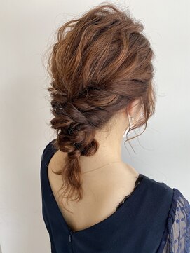 ロックワークオレンジ 西中島店(ROCK WORK ORANGE) 編みおろしヘアアレンジ