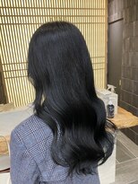 ラテ 渋谷(LATTE)&nbsp;ヨシンモリ×ブルーブラック 韓国系スタイル　渋谷