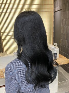 ラテ 渋谷(LATTE) ヨシンモリ×ブルーブラック 韓国系スタイル　渋谷