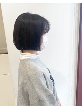ルッツ(Lutz. hair design) mini  bob dark gray