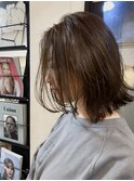 外ハネ長め前髪レイヤーボブ/アッシュ系