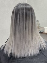 ミュウアンド(Mew＆)&nbsp;【ストレート×バレイヤージュ】