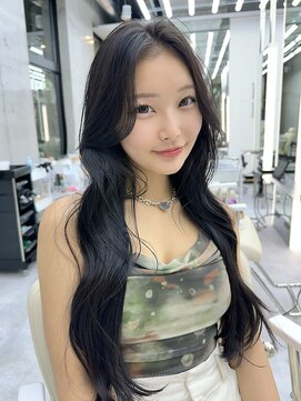 ビューブルー 亀戸錦糸町(VIEW BLUE) 美髪カールブルーブラック韓国ヘアロングセミディ似合わせ前髪