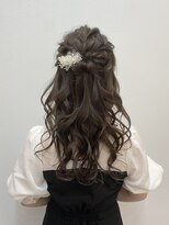 メロウ&nbsp;ゆるふわハーフアップアレンジ