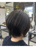 ショートボブ　梅田　茶屋町