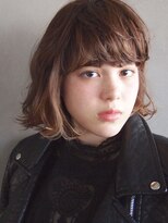 コス(kos) 『nanuk*UEKI』長さ変えずにインナーカラーでスタイルチェンジ