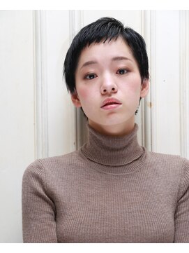 アロウズ(Arrows) ベリーショート