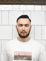 メリケンバーバーショップ コウベ(MERICAN BARBERSHOP KOBE)&nbsp;スキンフェード73ハードパート