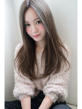 フレームプラス 御堂筋難波店(FRAME +) フェミニンロングストレートヘア