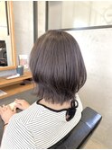 切りっぱなしミディアムレイヤーボブ