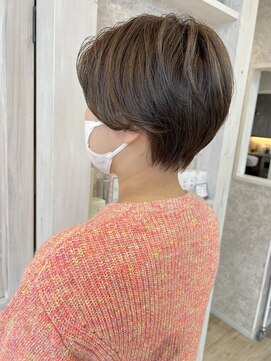 キャアリー(Caary) 福山市Caary人気ハンサムショート簡単スタイリング20代30代40代